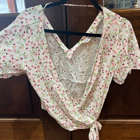 ZARA Blouse - Picture 3 of 7